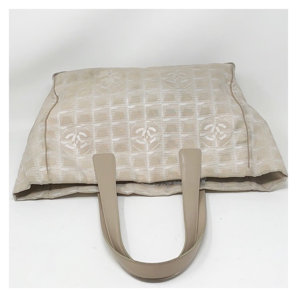 Authentic Chanel Silk Canvas Tote Bag - Picture 4 of 12